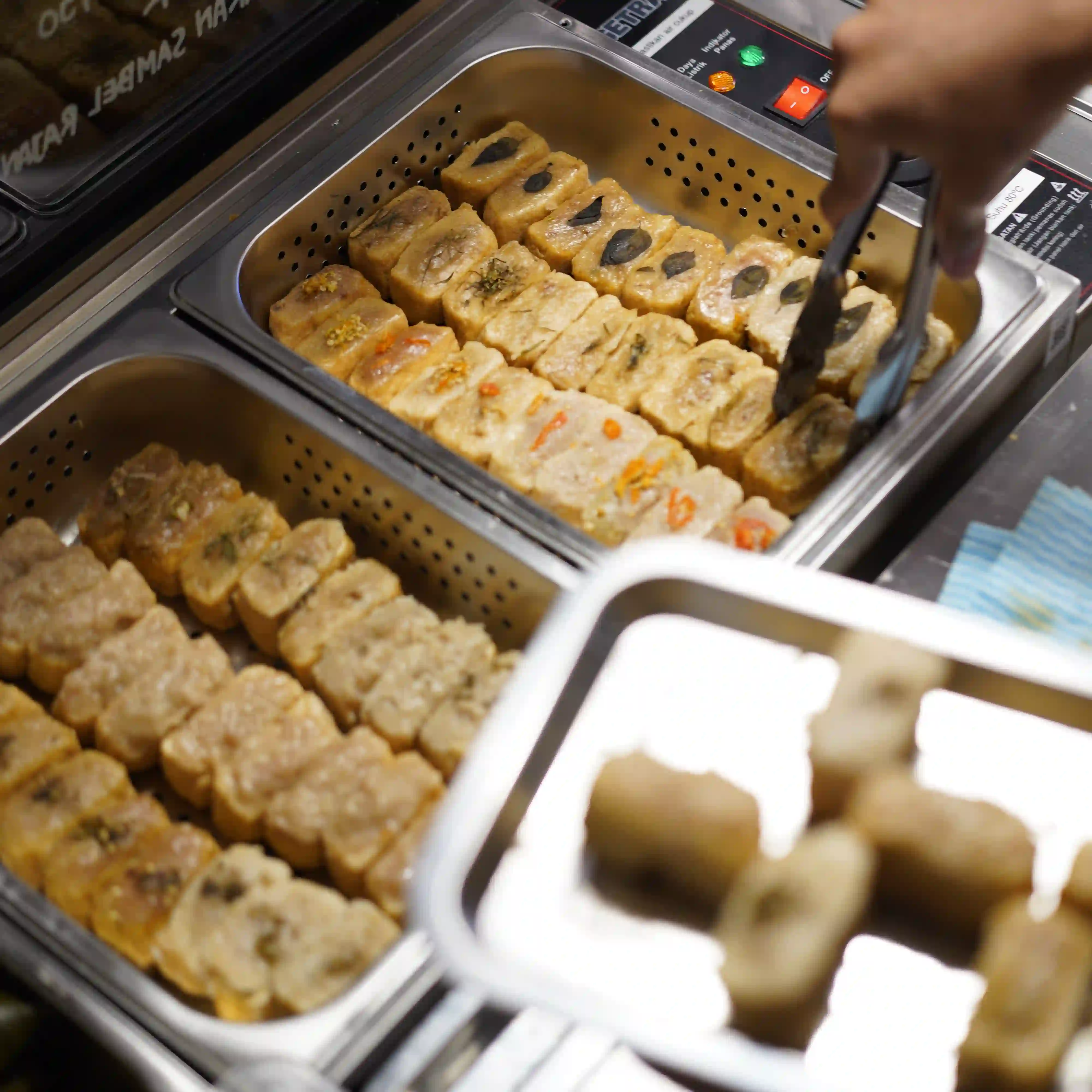 Surat Kabar - “Baso Tahu” Is Still Available at TUKU Bandung